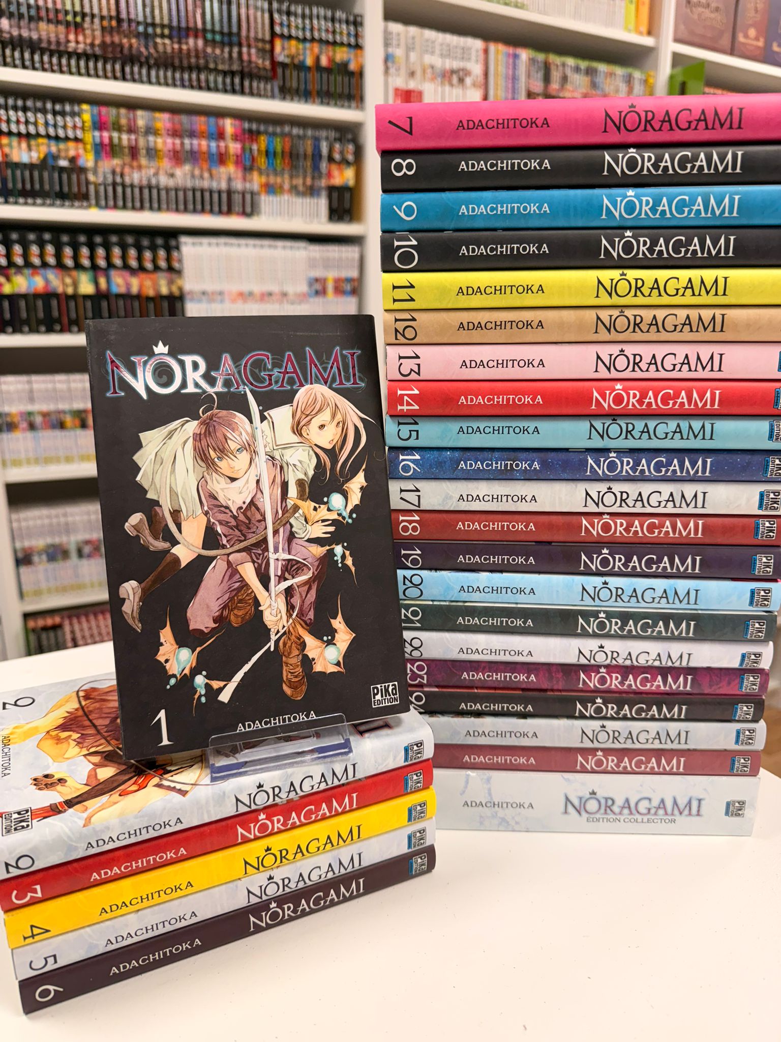 Noragami Intégrale (dont coffret collector 27) + Histoires errantes&nbsp;&nbsp;